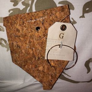 NEVER WORN: ANTHROPOLOGIE “G” BRACELET